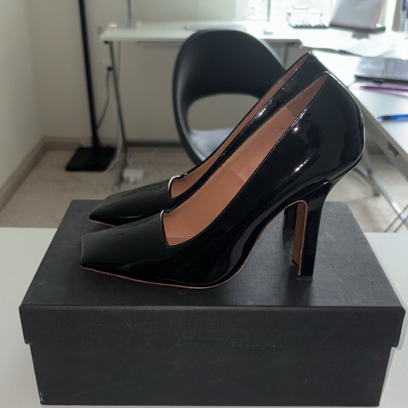 Vetements 🖤🐼✔️boomerang logo pumps sz 38 black and white - Picture 4 of 10